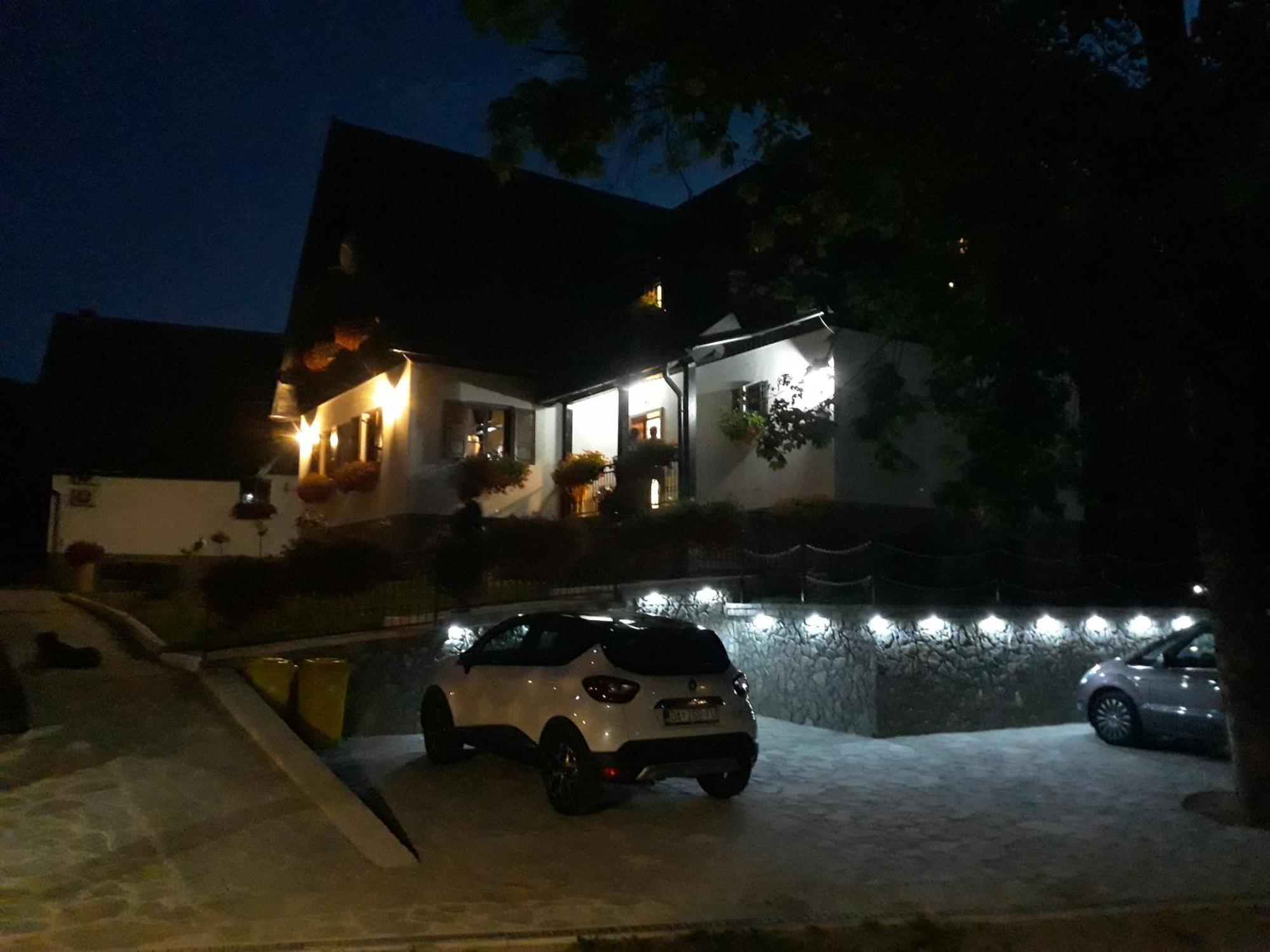 Pansion Breza Hotel Plitvička Jezera Екстериор снимка