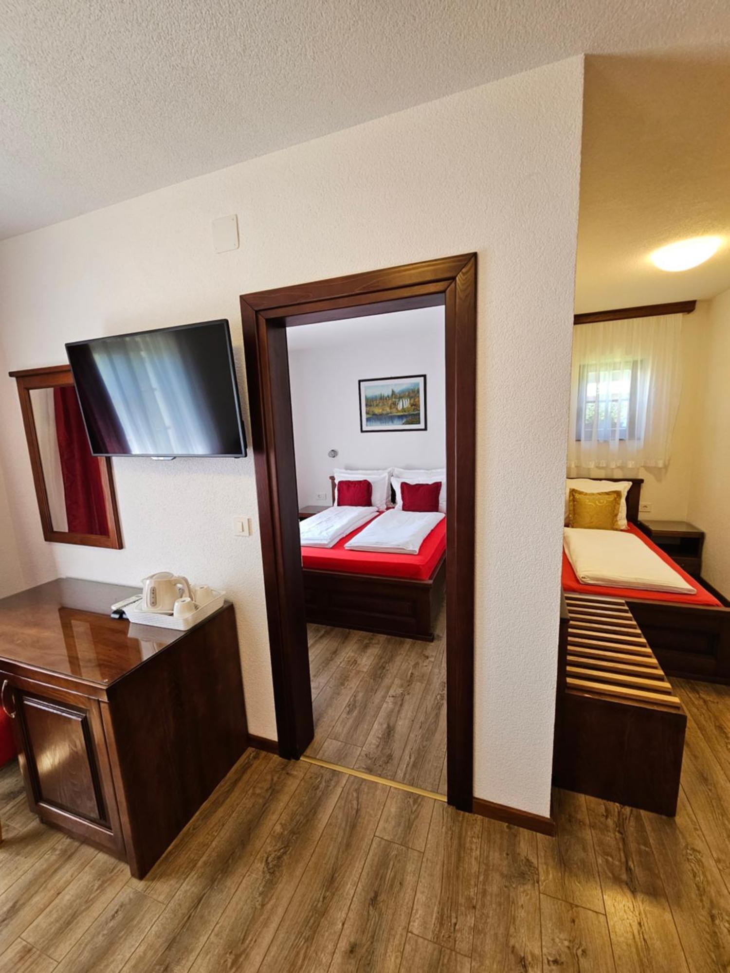 Pansion Breza Hotel Plitvička Jezera Екстериор снимка